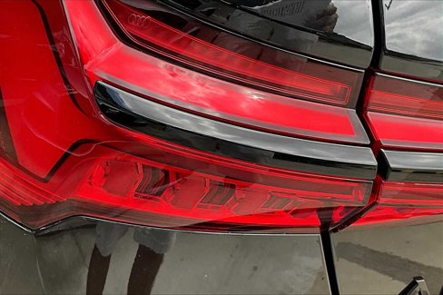 New 2025 Audi A6 Premium Plus image 14