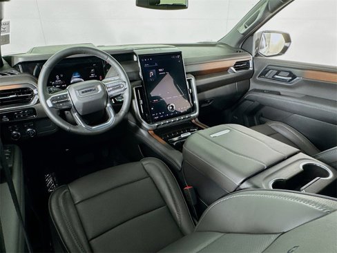 Used 2025 GMC Yukon XL Denali image 43