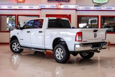 Used 2024 RAM 2500 Big Horn w/ Off Road Package image 4