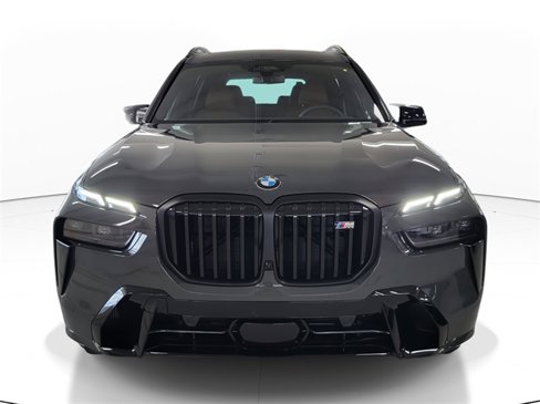 New 2026 BMW X7 M60i image 2