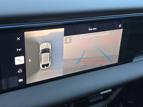 New 2025 Porsche Macan 4S Electric image 12