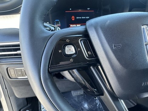 Used 2023 Lincoln Corsair AWD image 29