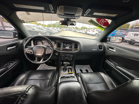 Used 2020 Dodge Charger SXT w/ Leather Interior Group image 19
