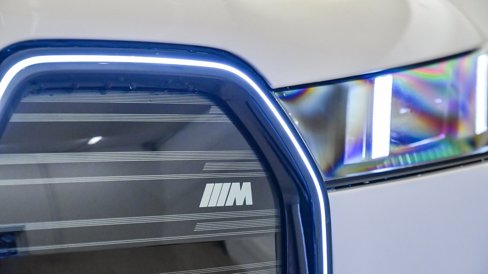 New 2026 BMW iX M70 image 9