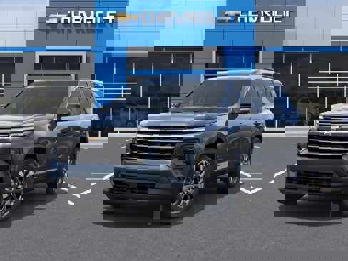 New 2026 Chevrolet Traverse LT w/ Sun and Wheel Package image 6