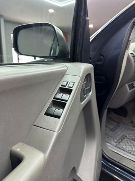 Used 2018 Nissan Frontier SV image 9