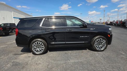 Certified 2023 GMC Yukon Denali Ultimate image 9
