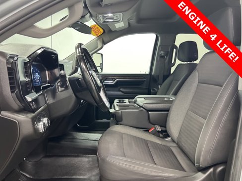 Used 2024 GMC Sierra 2500 SLE w/ SLE Value Package; image 7