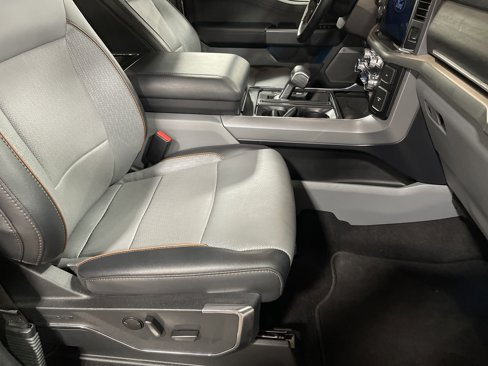 Used 2024 Ford F150 Lariat image 15