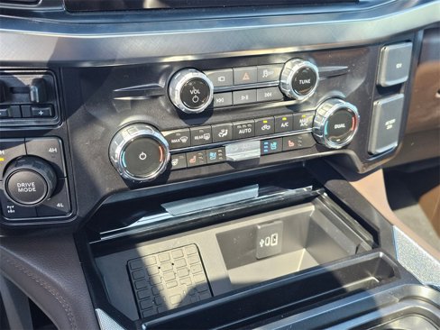 New 2025 Ford F250 King Ranch image 31