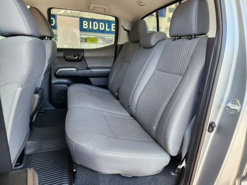 Used 2021 Toyota Tacoma SR5 image 6