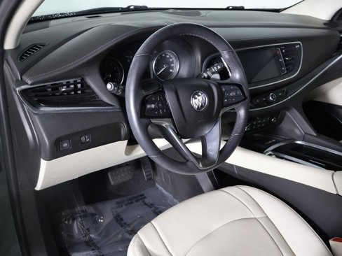 Used 2023 Buick Enclave Essence image 27