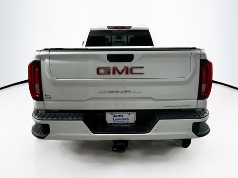 Used 2023 GMC Sierra 2500 Denali image 6
