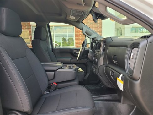 New 2025 Chevrolet Silverado 3500 W/T image 18