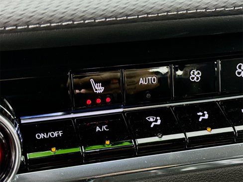 New 2025 Chevrolet Equinox LT w/ Convenience Package II image 21