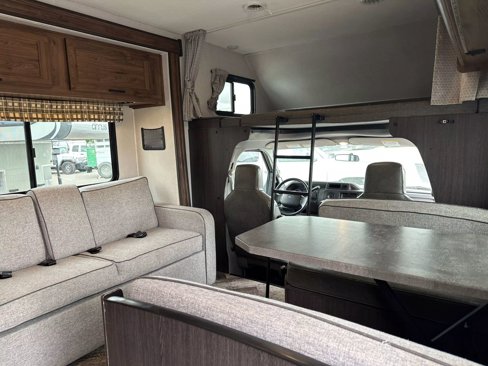 Used 2019 Ford E-450 and Econoline 450 Super Duty w/ Motorhome Prep Package image 23