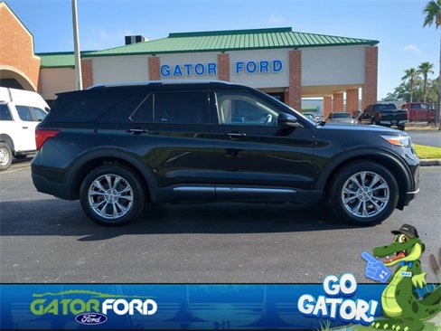 Used 2023 Ford Explorer Limited image 4