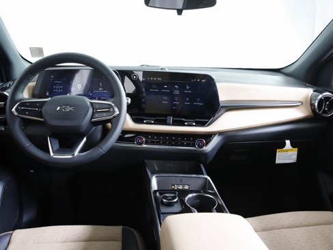 New 2026 Chevrolet Equinox ACTIV w/ Convenience Package III image 13