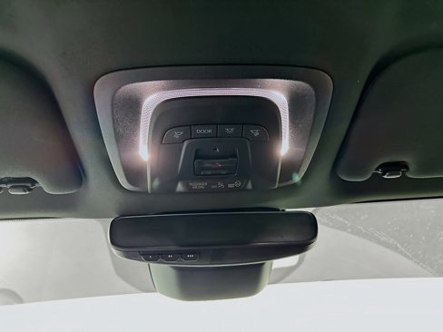 Used 2025 Toyota Crown Signia image 18