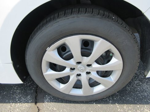 Used 2023 Toyota Corolla LE image 10