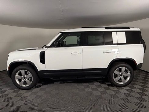 New 2026 Land Rover Defender 110 S image 3