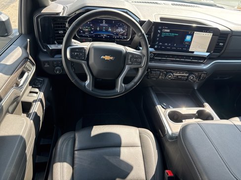 Used 2025 Chevrolet Silverado 3500 LTZ w/ LTZ Plus Package image 30