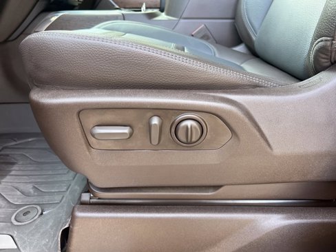 Certified 2023 GMC Sierra 3500 Denali w/ Technology Package image 10