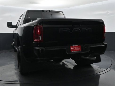 New 2025 RAM 3500 Laramie image 16