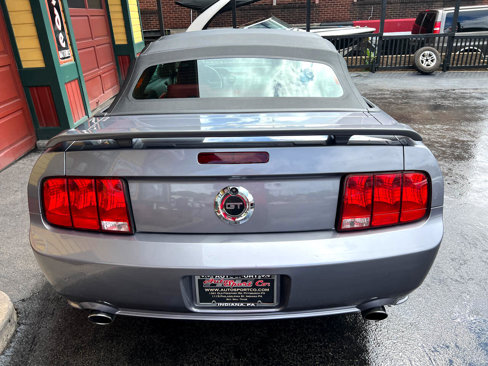 Used 2006 Ford Mustang GT Premium image 8
