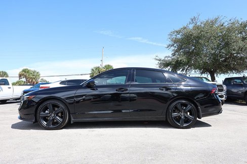 Used 2024 Honda Accord Sport image 9