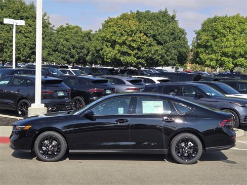 New 2025 Honda Accord SE image 7