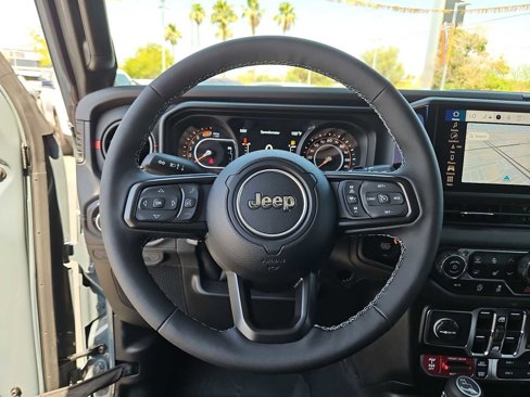 New 2025 Jeep Wrangler Unlimited Rubicon w/ Technology Group image 21
