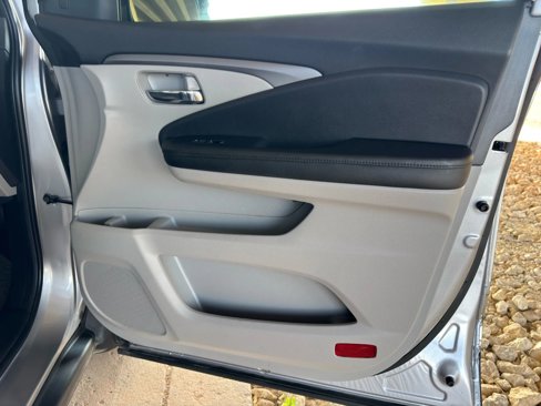 Used 2022 Honda Pilot Special Edition image 26
