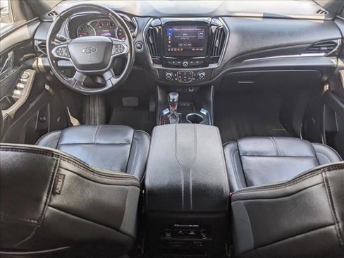 Used 2022 Chevrolet Traverse RS image 18