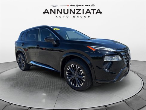 Used 2024 Nissan Rogue Platinum w/ Platinum Premium Package image 7