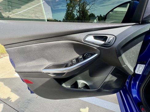 Used 2015 Ford Focus ST image 22