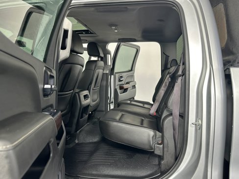 Used 2015 GMC Sierra 3500 SLT w/ Duramax Plus Package image 31