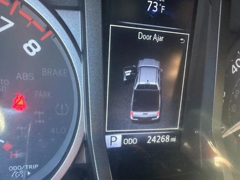 Used 2022 Toyota Tacoma SR5 image 17