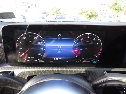 Used 2025 Mercedes-Benz CLA 250 4MATIC image 14
