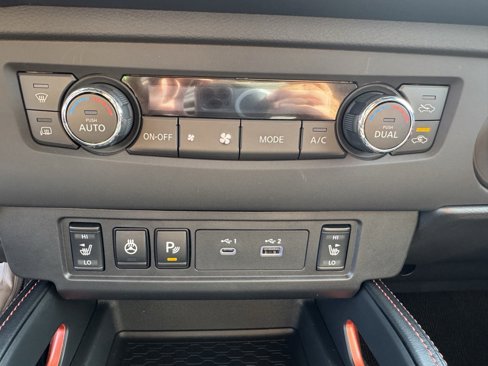 New 2025 Nissan Frontier PRO-4X w/ Pro Premium Package image 21