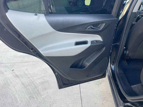 Used 2019 Chevrolet Equinox LS image 23