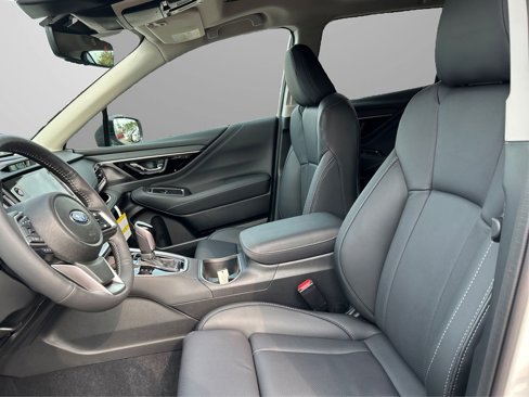 New 2025 Subaru Outback Limited image 9