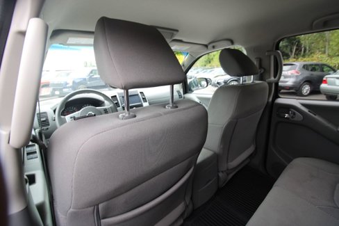 Used 2021 Nissan Frontier SV image 29