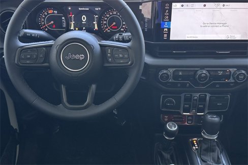 New 2025 Jeep Wrangler Unlimited Rubicon image 13