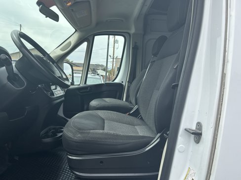 Used 2021 RAM ProMaster 2500 image 9