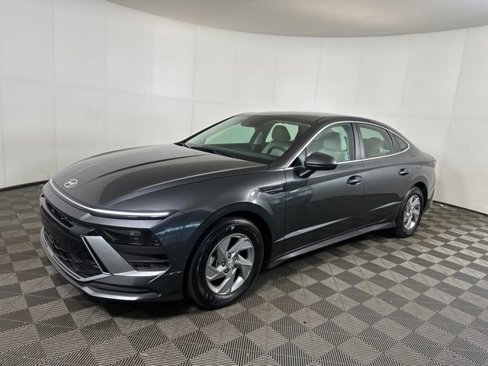 Certified 2025 Hyundai Sonata SE image 26