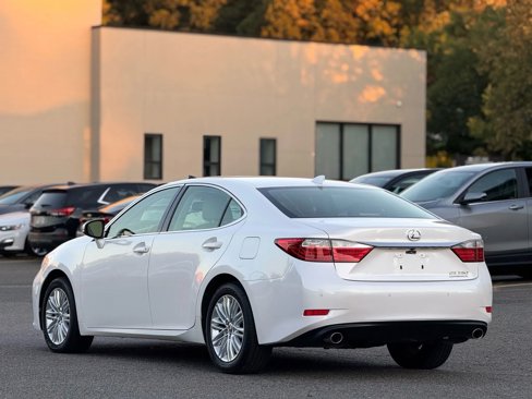 Used 2015 Lexus ES 350 image 9