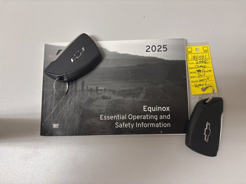 Used 2025 Chevrolet Equinox ACTIV w/ Convenience Package III image 28