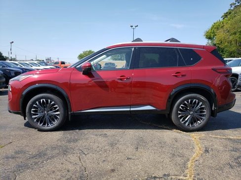 New 2026 Nissan Rogue Platinum image 3