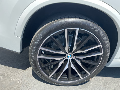 New 2026 BMW X5 xDrive40i w/ M Sport Package image 21
